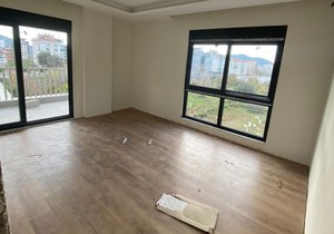 Современная светлая квартира 1+1 в новом доме в Газипаша, прев. 3